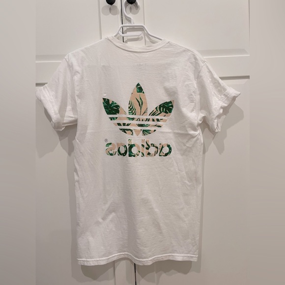 Vintage Adidas Graphic Tee - Picture 4 of 6